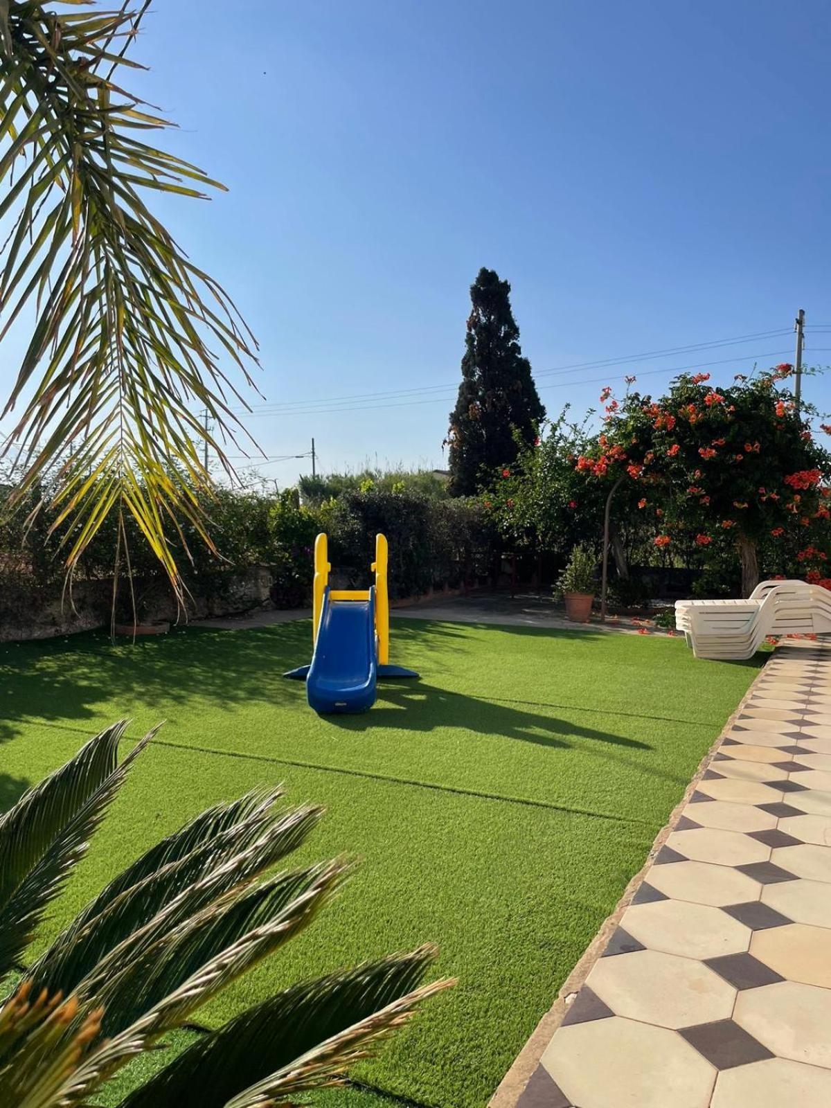 Casa Vacanze Reginotte Balestrate Buitenkant foto