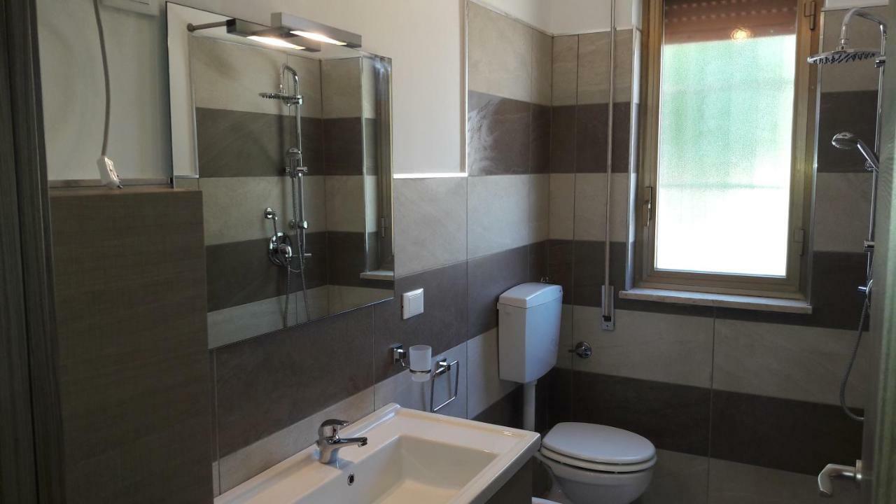 Casa Vacanze Reginotte Balestrate Buitenkant foto