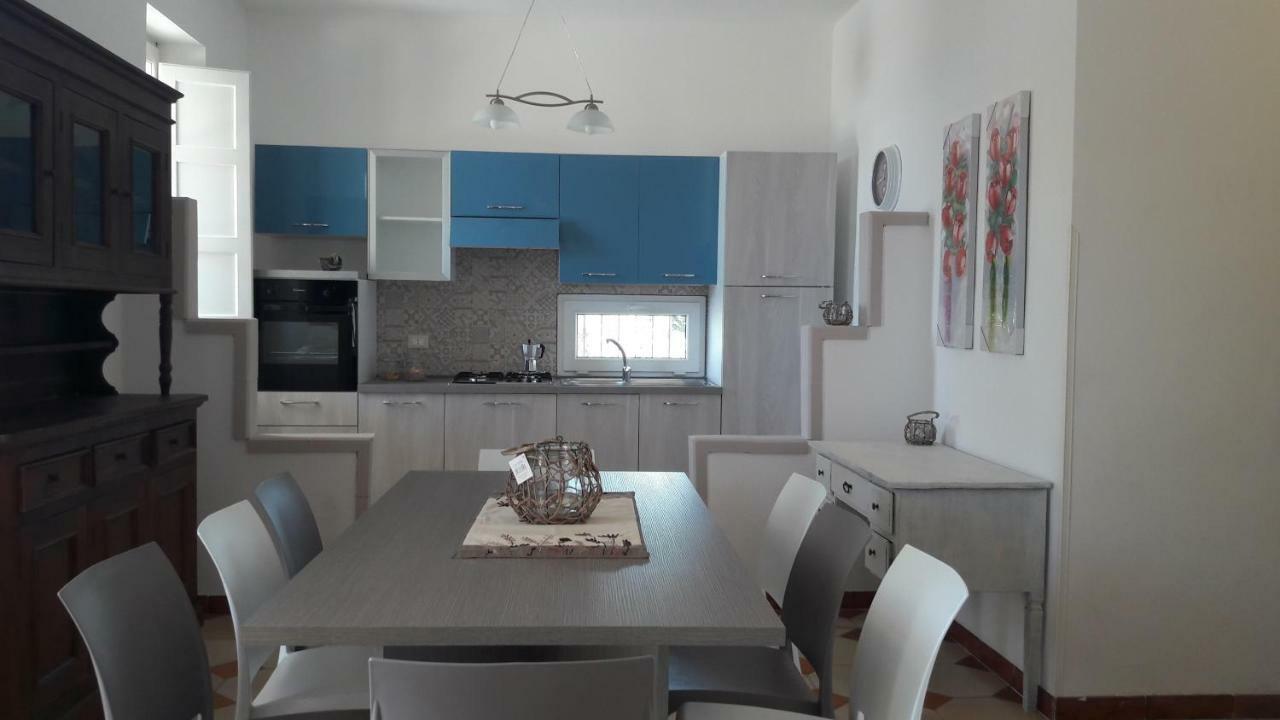 Casa Vacanze Reginotte Balestrate Buitenkant foto